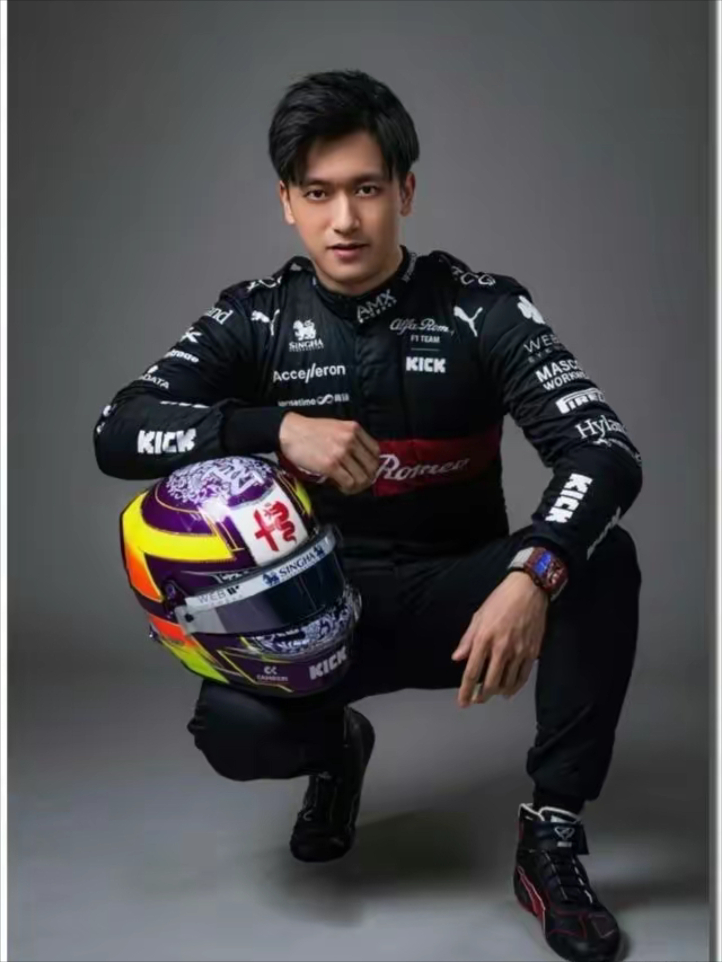 红牛二队鏖战哈斯车队，周冠宇状态火热