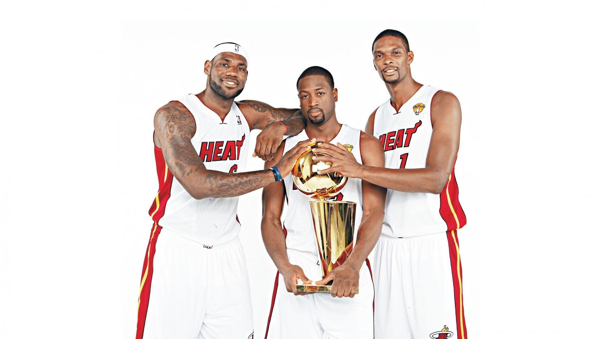 不朽的北境神话，斯德哥尔摩之夜，波尔一人扛起瑞典战旗