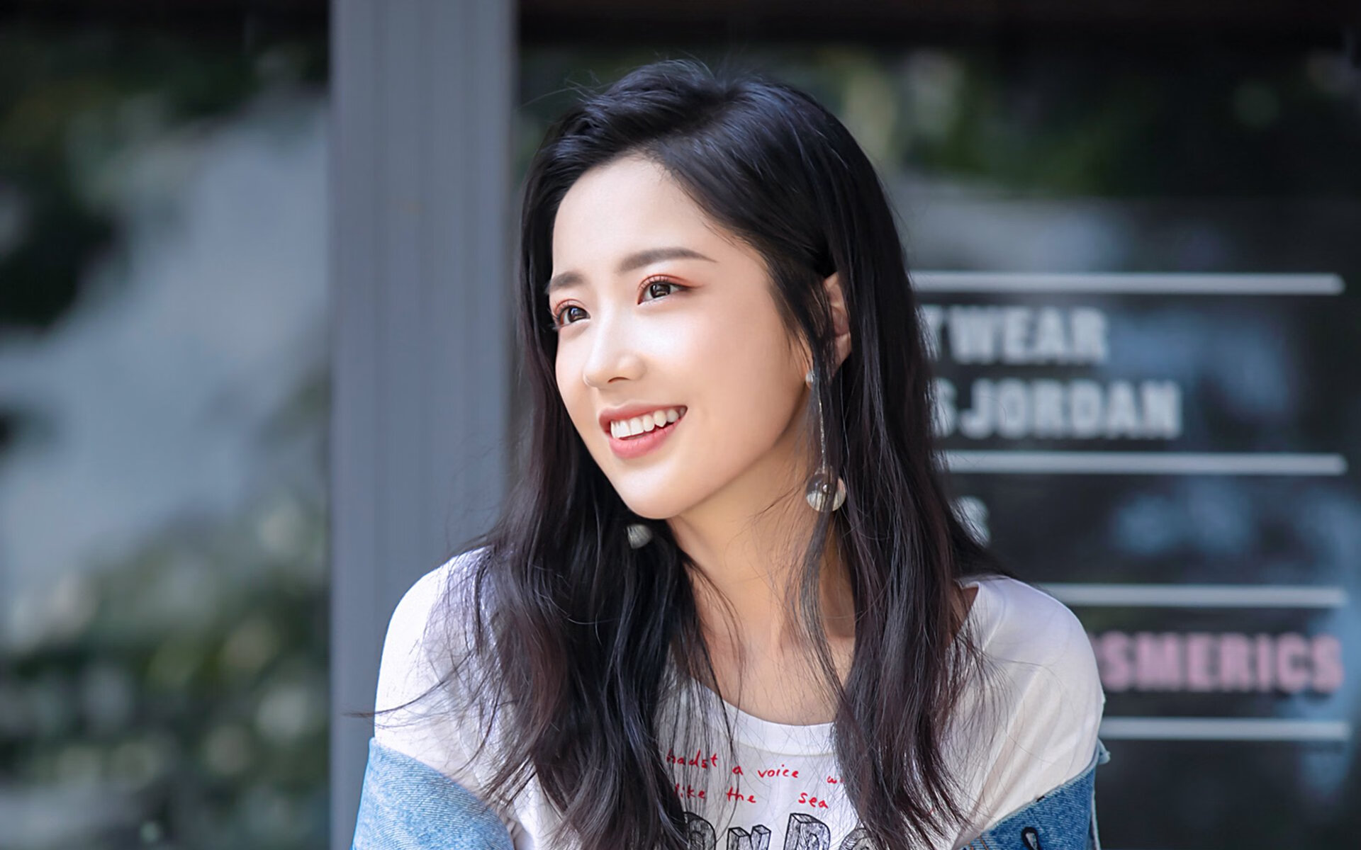 羽坛双面镜，德国铁骑碾压印尼背后的团队哲学，与桃田贤斗孤独火焰的重燃启示