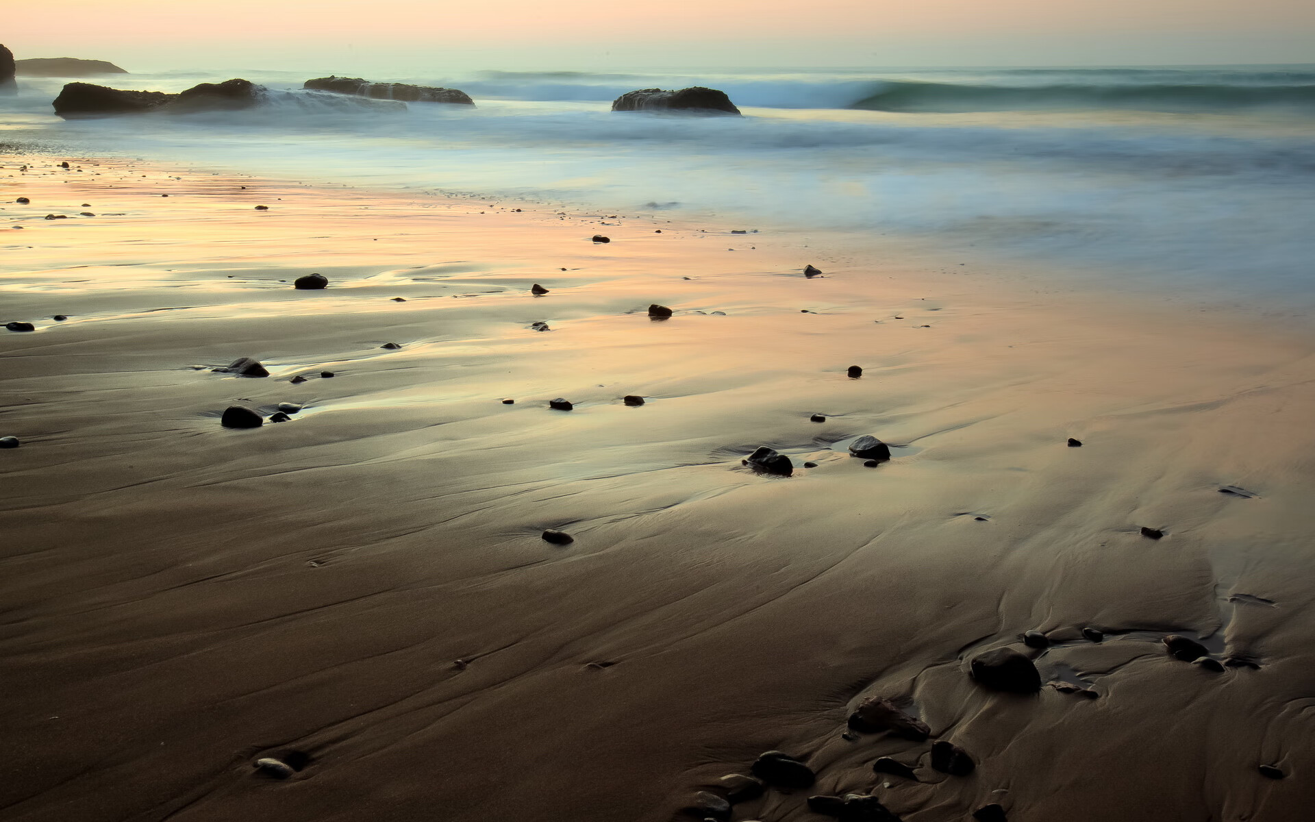 东欧铁蹄碾压卡塔尔，德意志心脏为何在最后一刻才重新跳动？