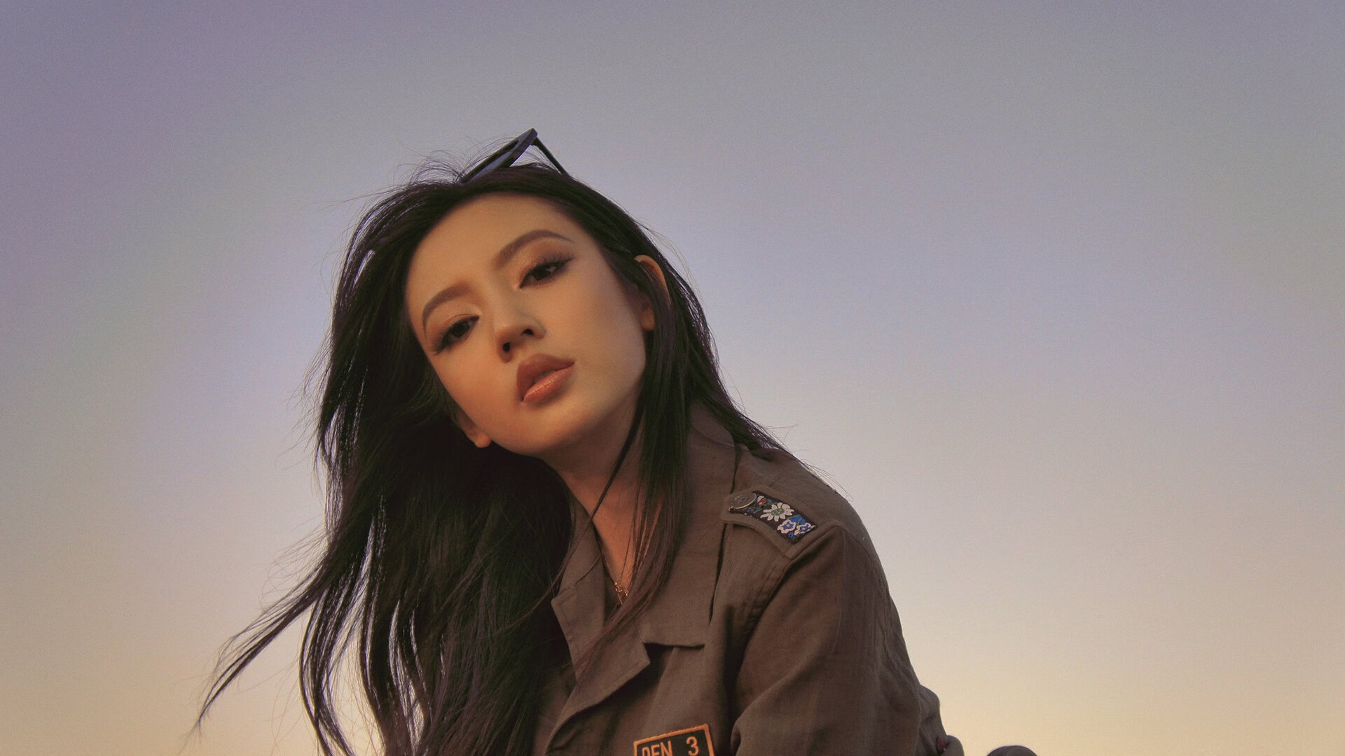 利刃出鞘时，当布克用一记绝命三分，为广厦带走国王