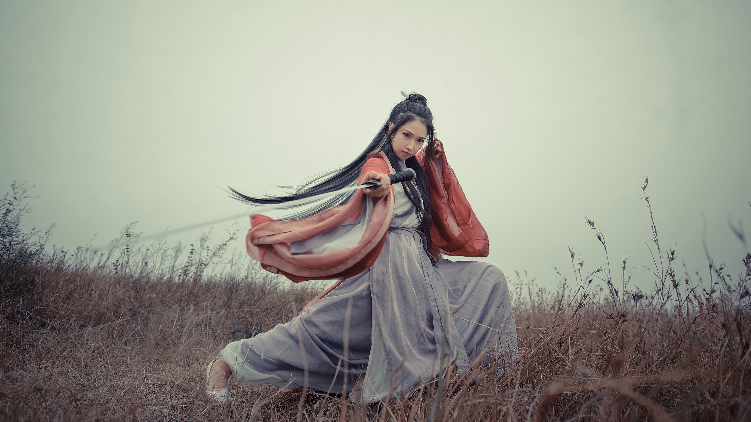 北岸花园的沉默之夜，范弗利特44分踏平绿军，恩比德32+14破敌